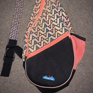 Kavu bag ~ excellent used condition
